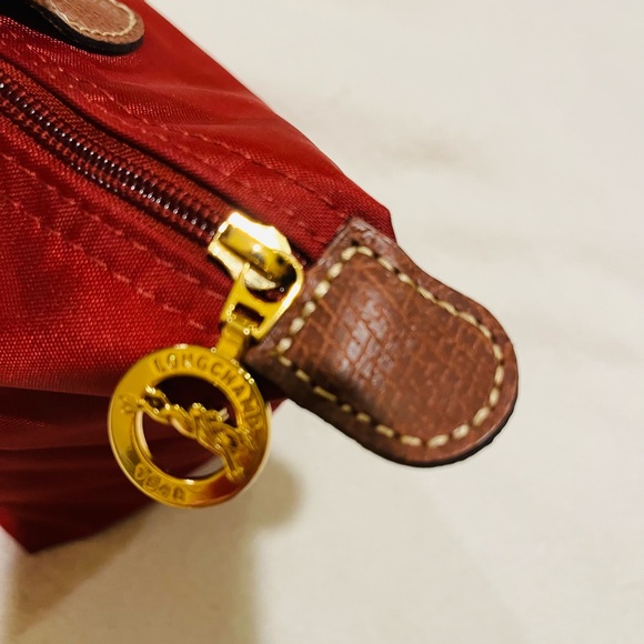 BNWT Longchap medium size bag color cranberry BN - Picture 12 of 15